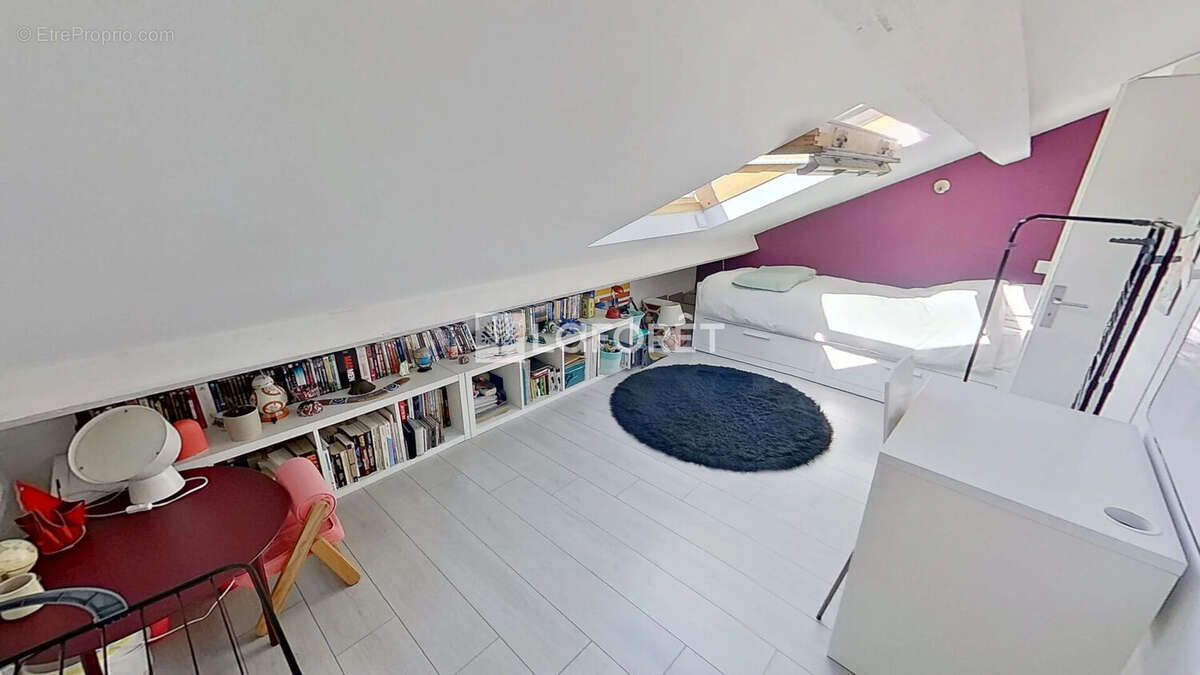 Appartement à LYON-8E