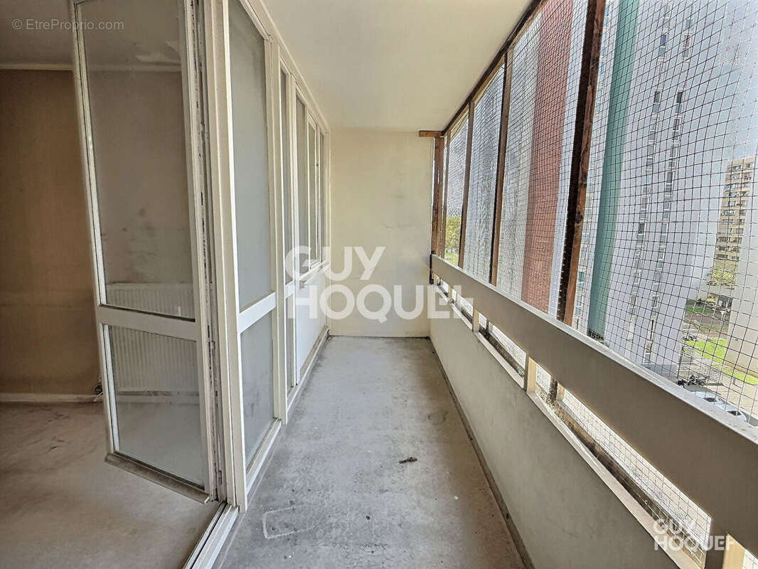 Appartement à AUBERVILLIERS