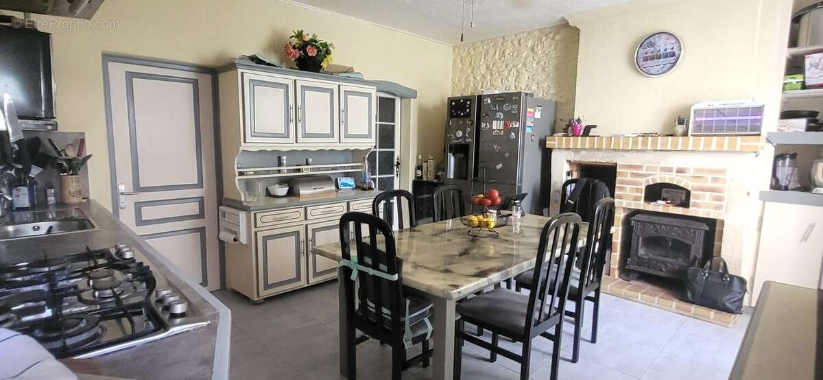 Maison à TAILLEBOURG