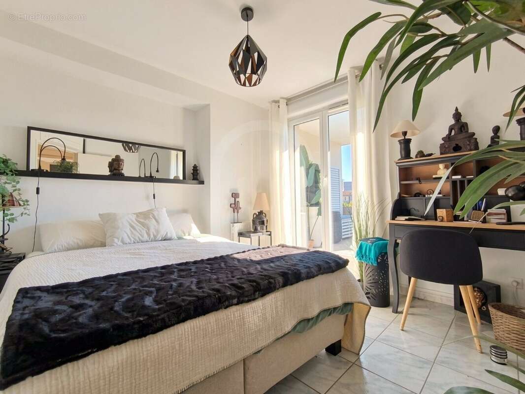 PORT MARIANNE - 80 m² avant-dernier étage - photo 6
