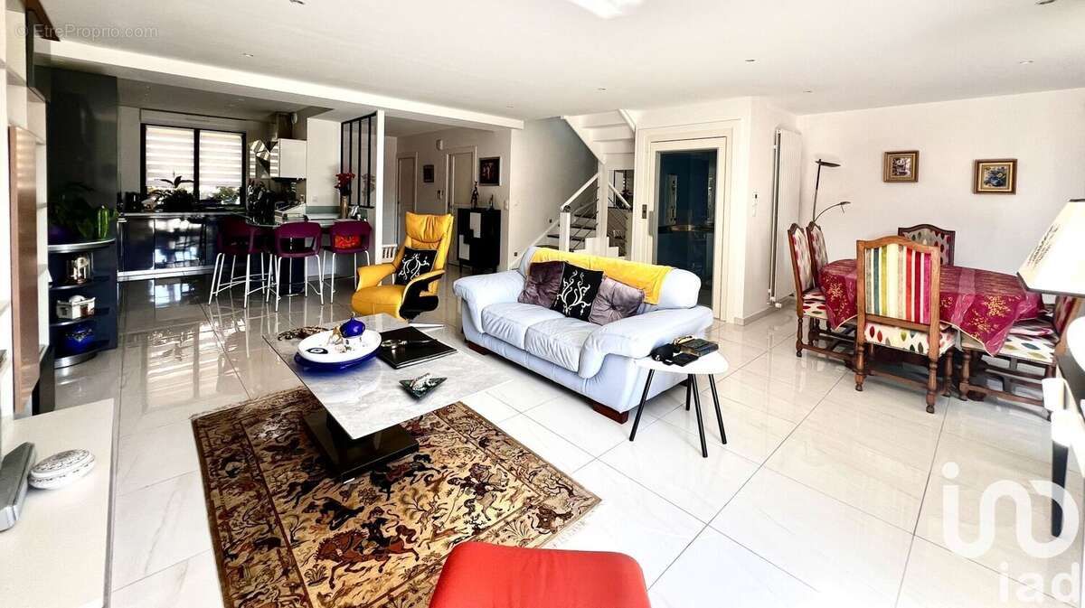 Photo 3 - Maison à COMPIEGNE