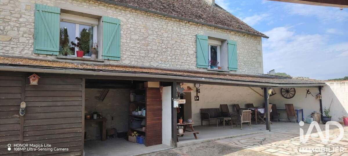 Maison 113 m² à Antogny-Le-Tillac  - photo 5