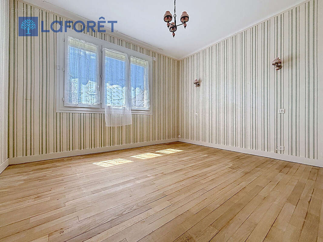 Maison familiale aux beaux volumes - photo 10