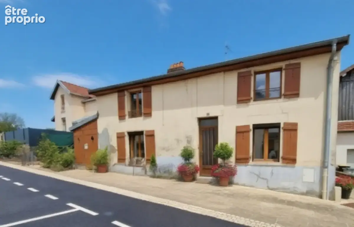 Appartement à VITTEL