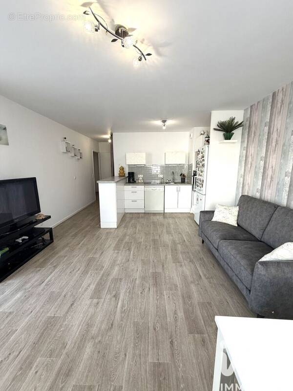 Photo 1 - Appartement à BRIE-COMTE-ROBERT