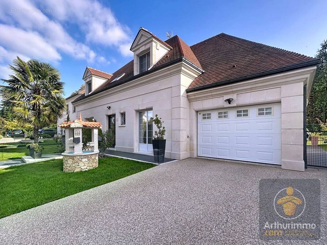 Maison à ORMESSON-SUR-MARNE