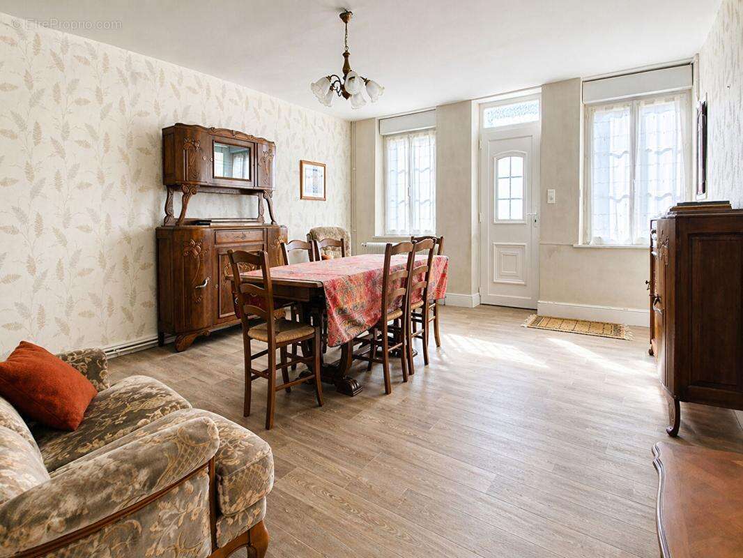 Maison à DEOLS