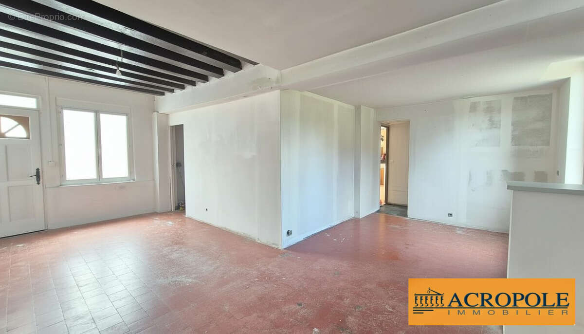 Maison 170 m² à Blancafort  - photo 4