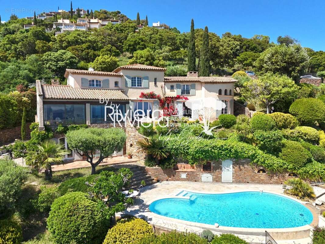 Maison à CAVALAIRE-SUR-MER