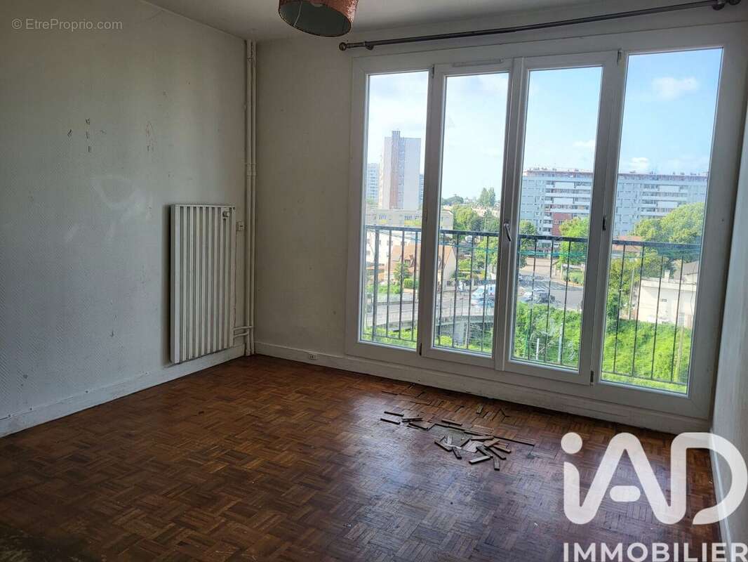 Photo 4 - Appartement à EPINAY-SUR-SEINE