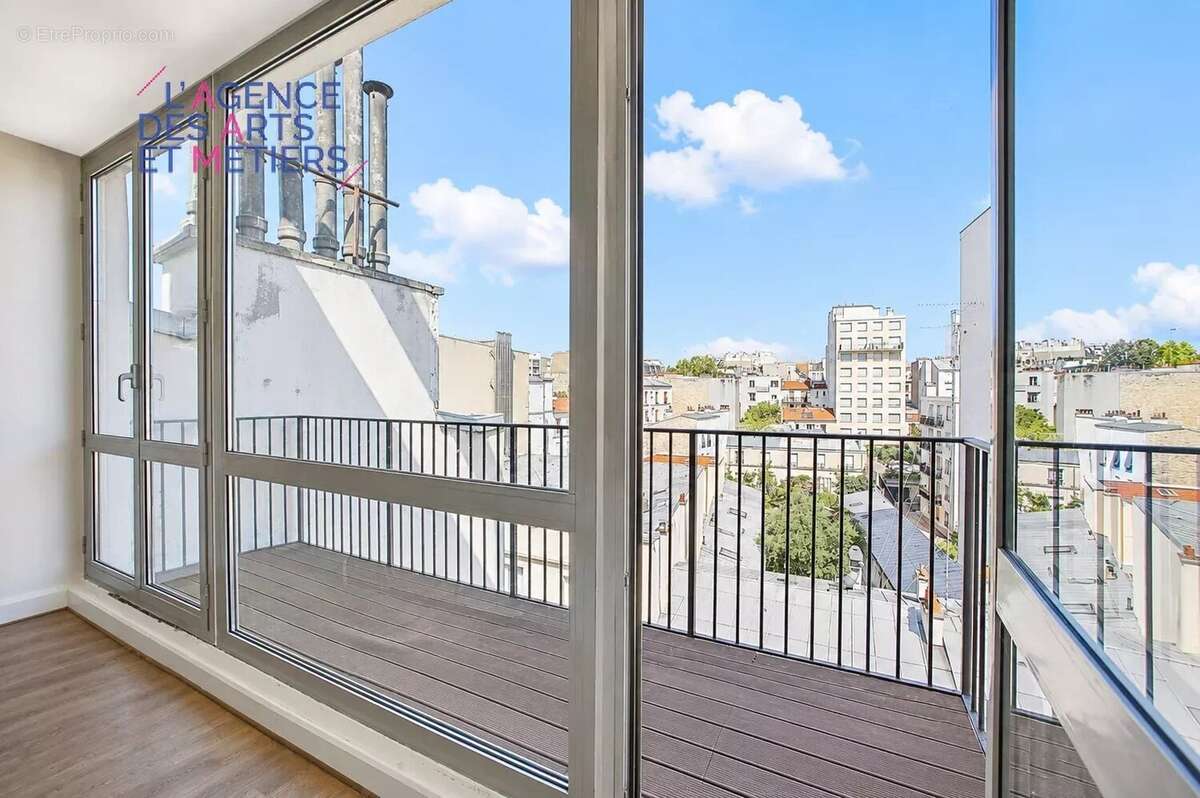 Appartement à PARIS-20E