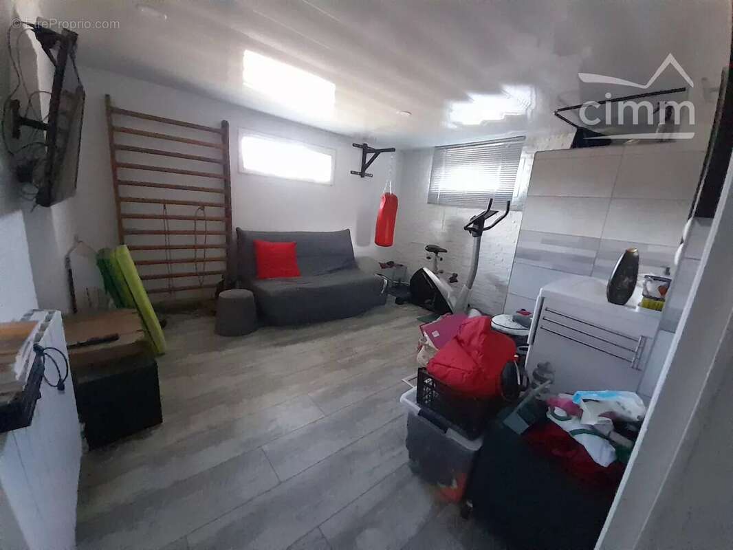 Maison à CHOUZY-SUR-CISSE