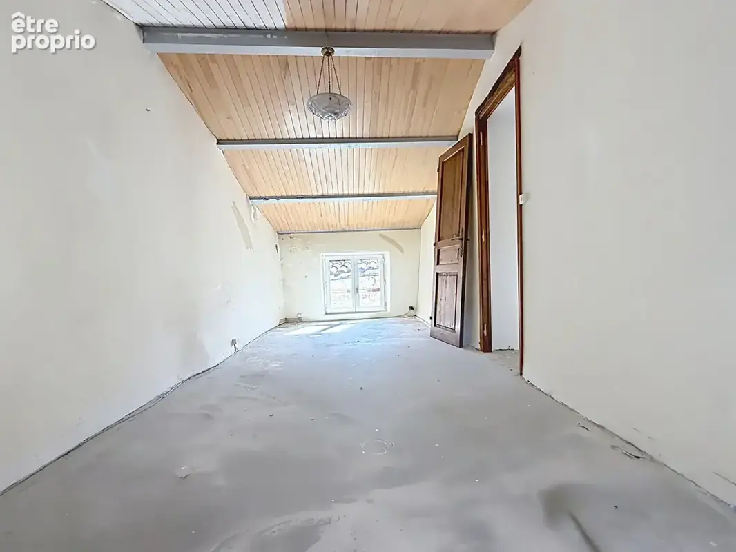 Maison 7 pièces de 137 m2 sur la commune de Massoins ! - photo 12