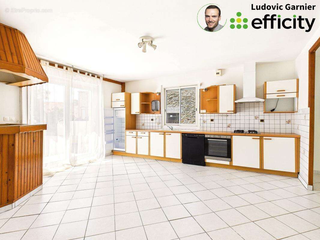 Maison à SAINT-PAIR-SUR-MER