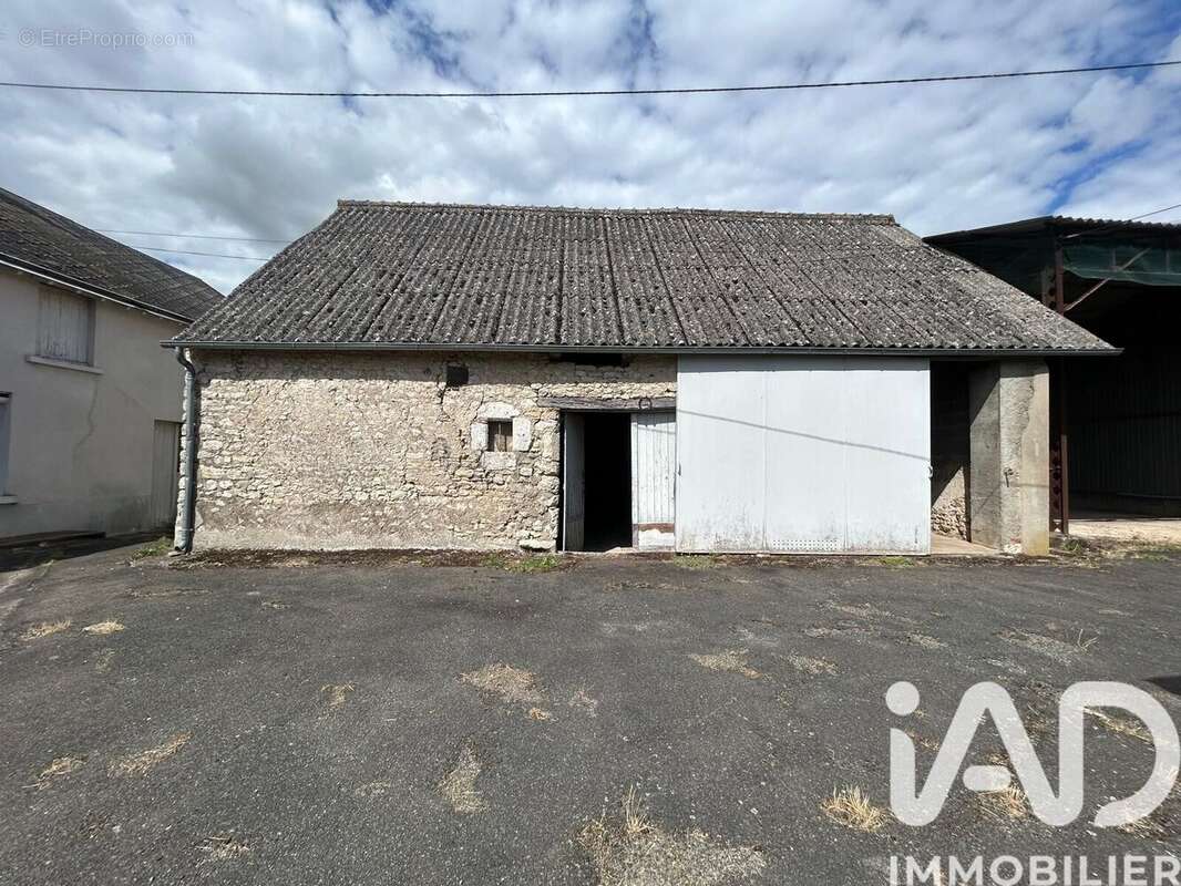 Photo 2 - Maison à VILLEBAROU