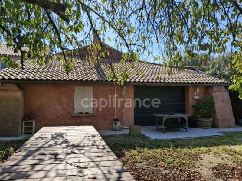 Maison à BIRAC-SUR-TREC