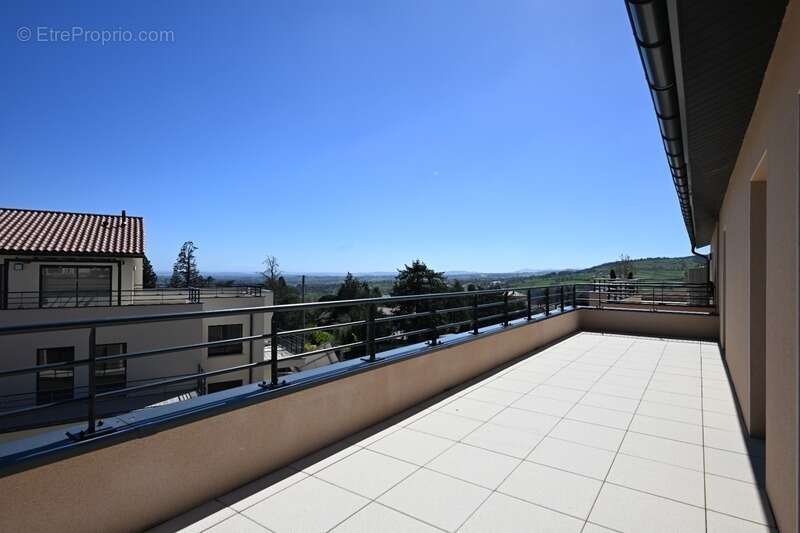 Appartement à VAUGNERAY