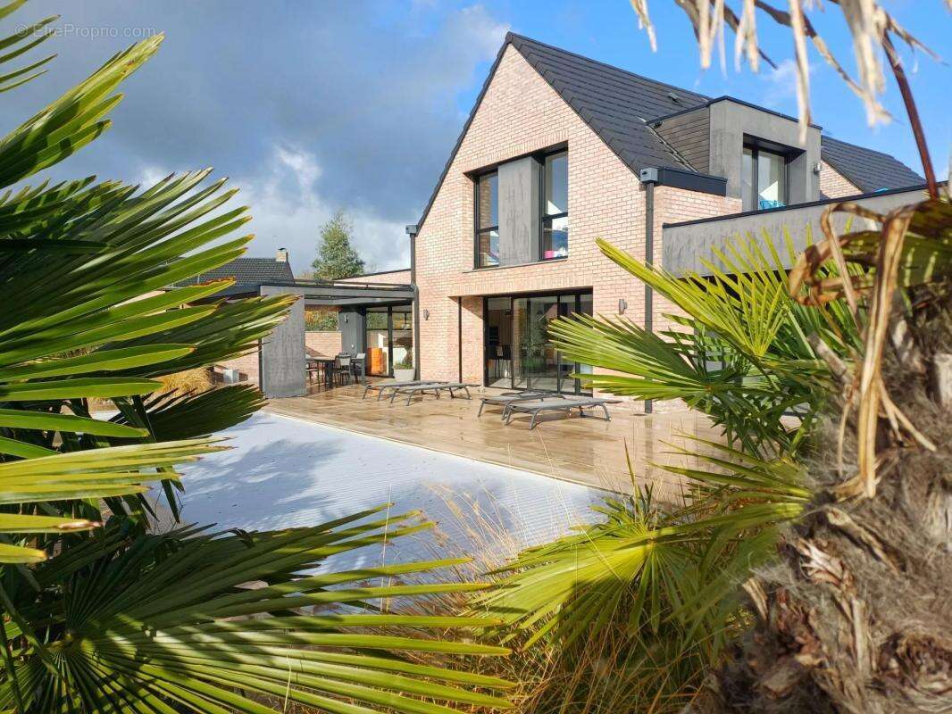 Maison à CAMPHIN-EN-PEVELE