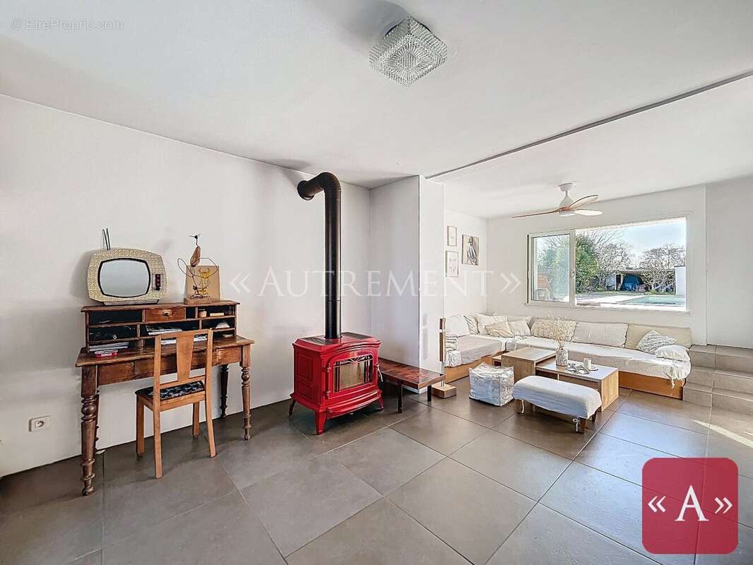 Maison à MONTASTRUC-LA-CONSEILLERE