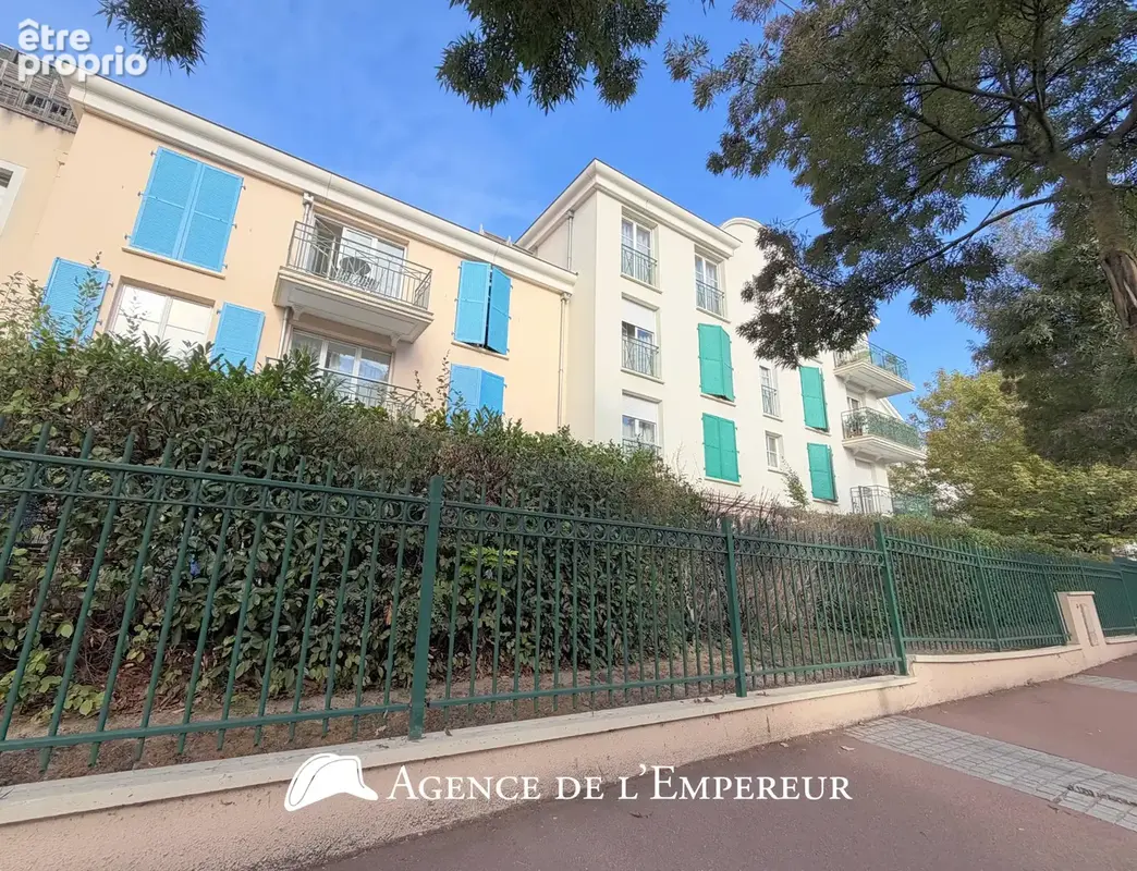4 pièces - terrasse 56 m2 - 2 parkings et cave. Résidence Villa Racine - photo 20