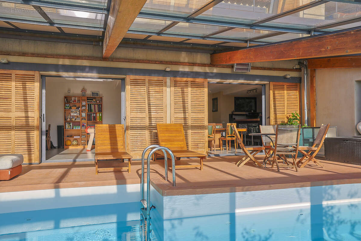 Maison à SOLLIES-PONT