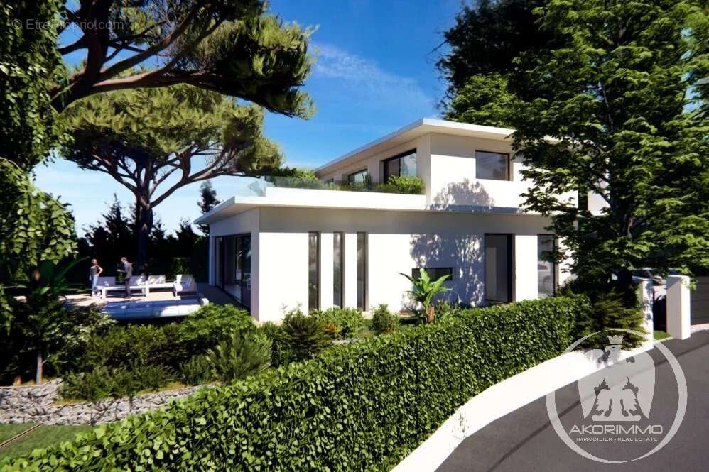 Maison à ROQUEBRUNE-CAP-MARTIN