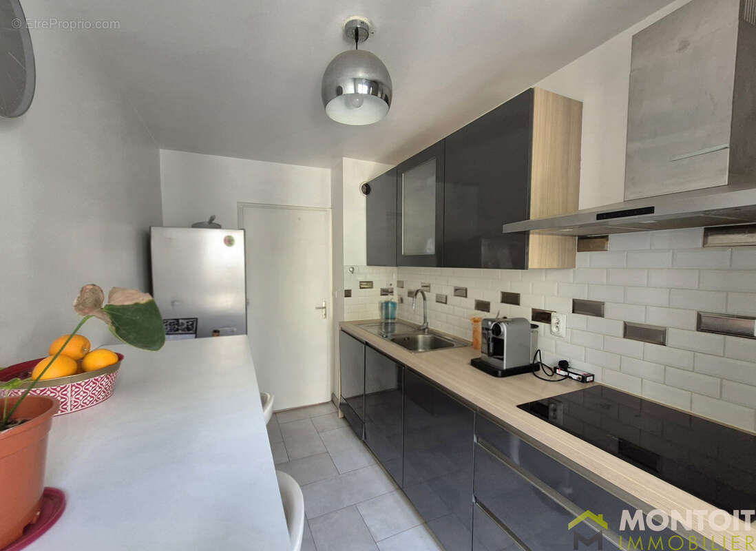 Appartement à THIAIS
