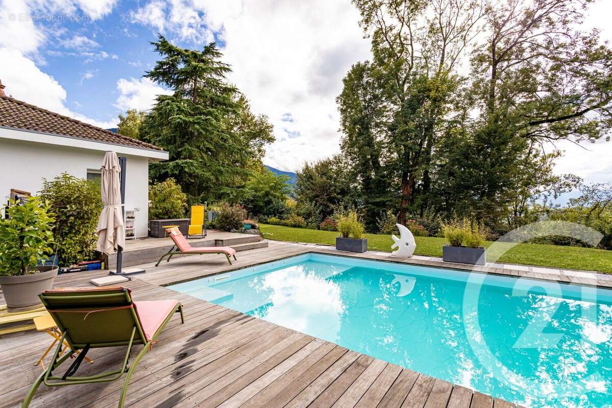 Maison à SAINT-MARTIN-D&#039;URIAGE