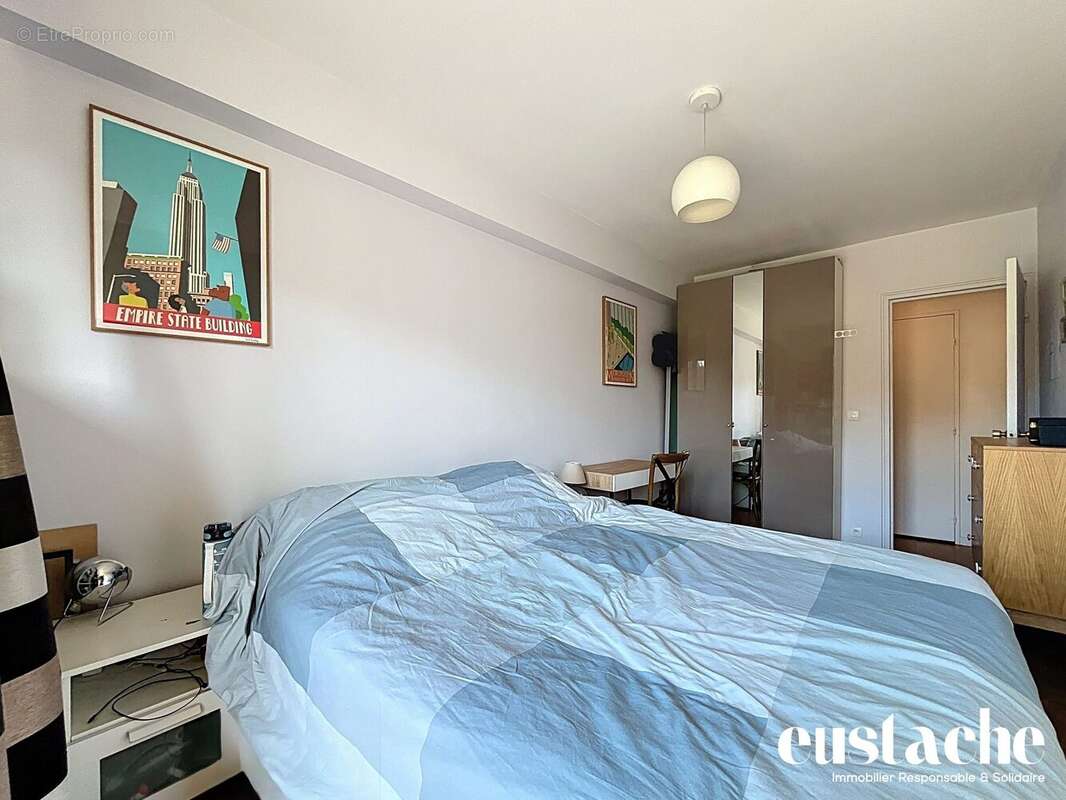 Appartement à PARIS-19E