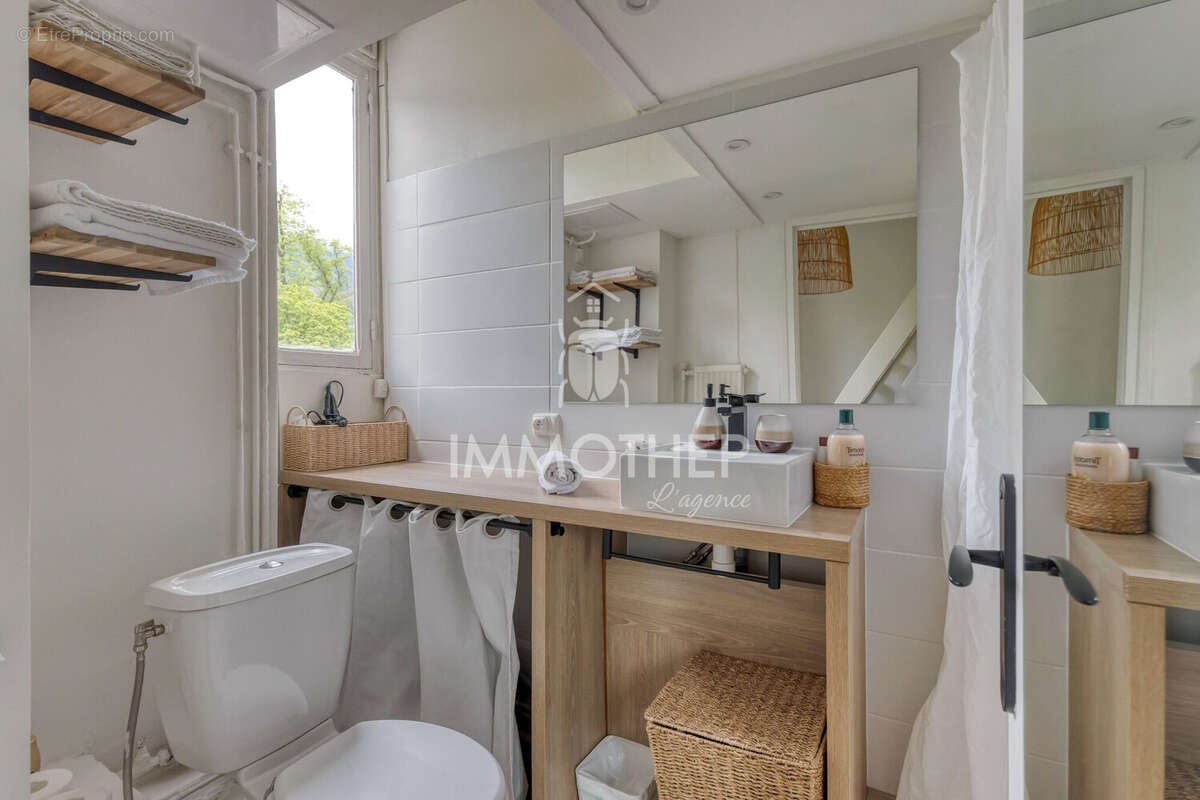 Appartement à SAINT-MARTIN-D'URIAGE