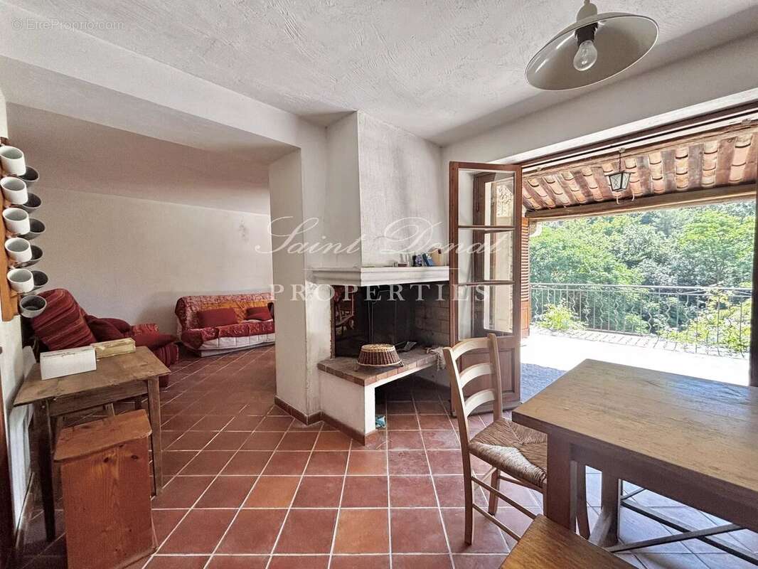Maison à GRASSE