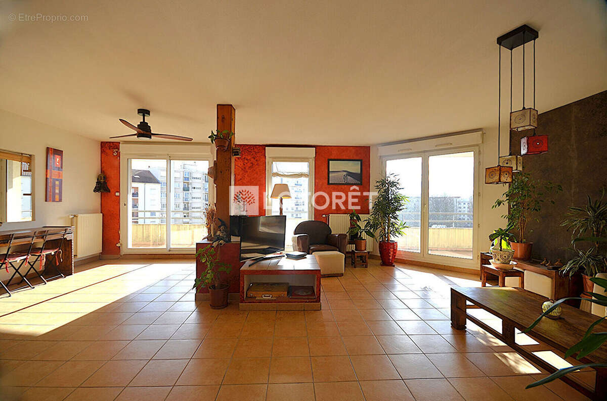 Appartement à VILLEURBANNE