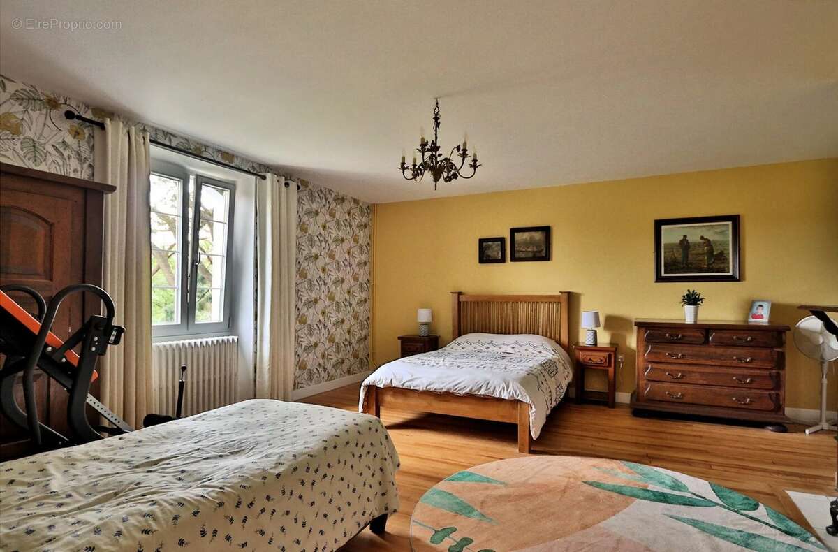 Maison à MADIRAN