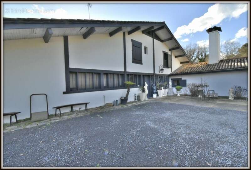Proche dax ( mi-chemin entre dax & mont de marsan ) - magnifique villa landaise de 266 m2 - 7 chambres - photo 23