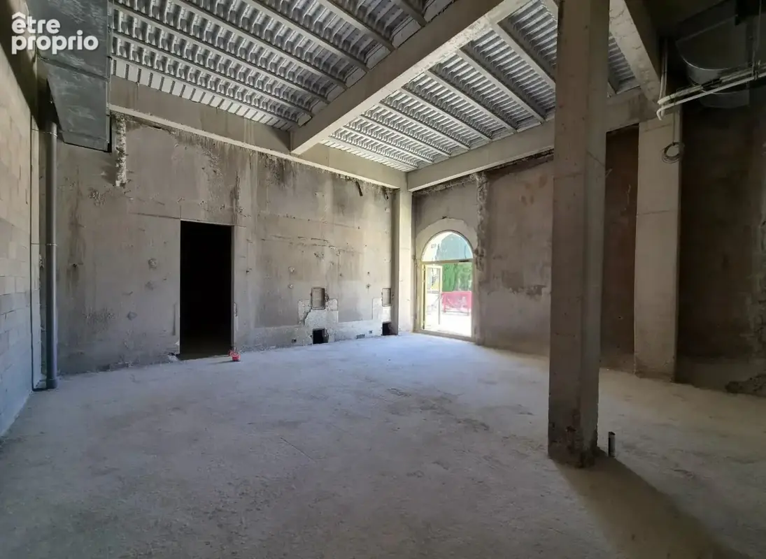 Commerce 120 m² à Combas  - photo 4