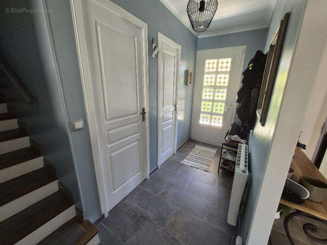 Maison à CLARENSAC