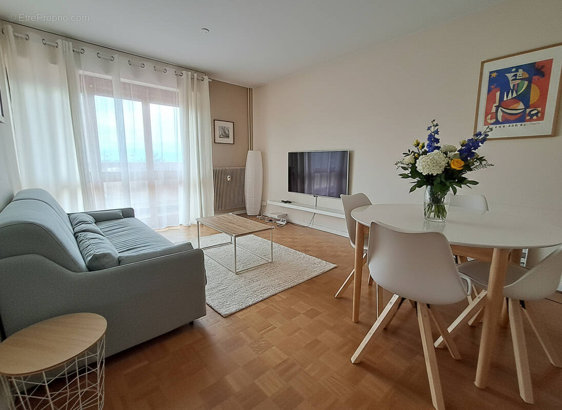 Appartement à THONON-LES-BAINS