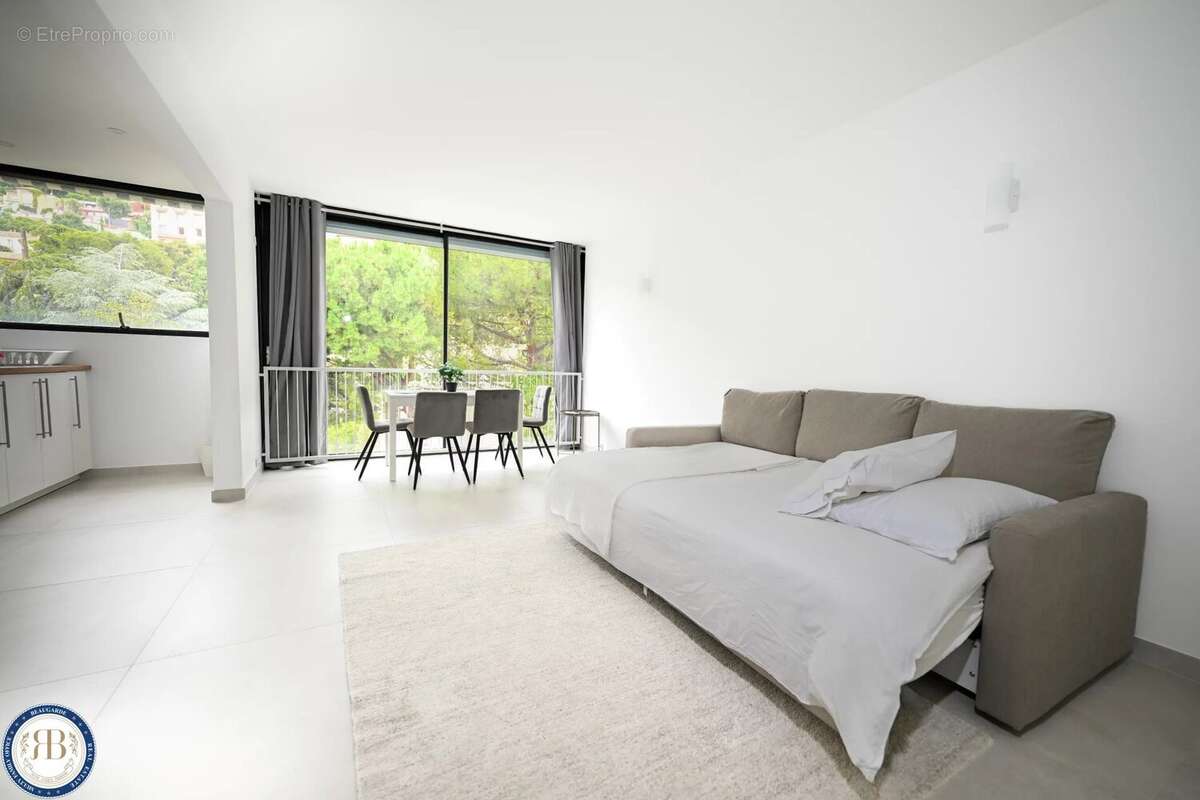 Appartement à BEAULIEU-SUR-MER