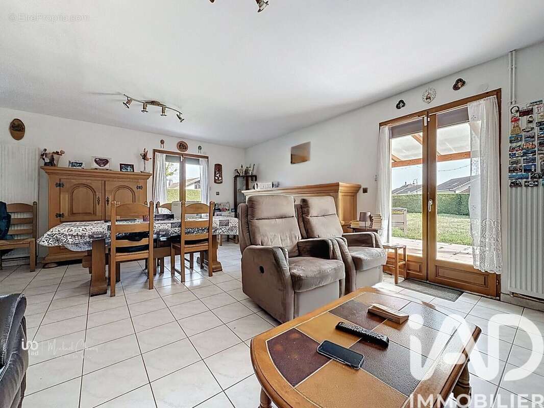 Photo 6 - Maison à BONNEVILLE