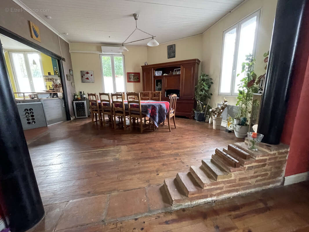 Maison de ville 146 m2     Montauban - photo 3