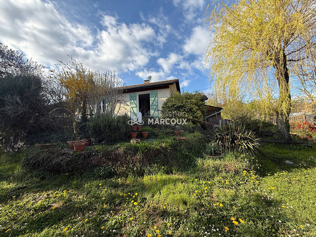 Maison à BOISSET-SAINT-PRIEST