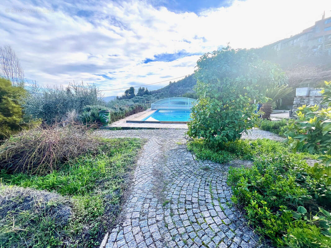Maison à BENDEJUN