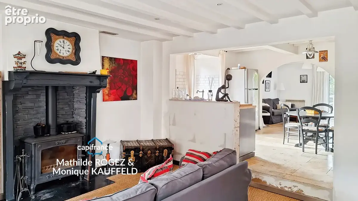 Cunlhat – belle maison en pierres rénovée – jardin 500 m² – grange - photo 2