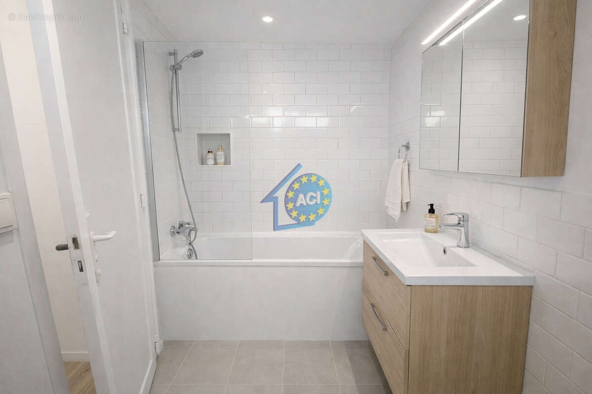 Maison à MANTES-LA-JOLIE