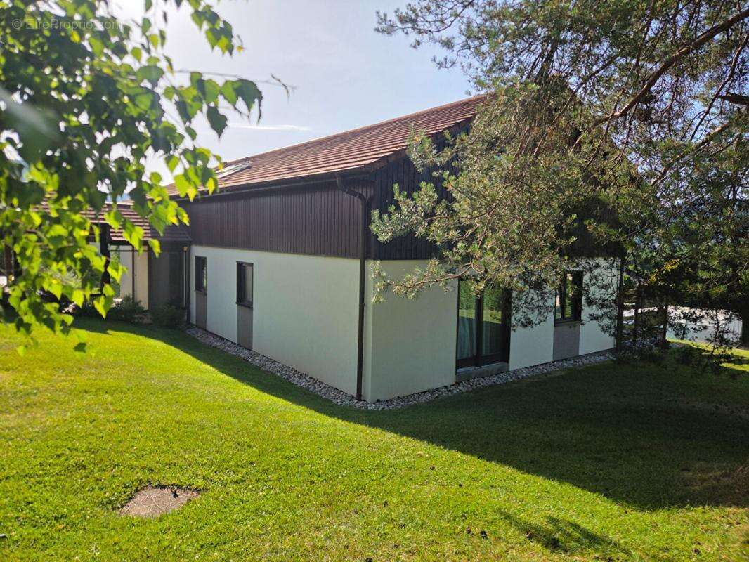 Maison à SAINT-NABORD