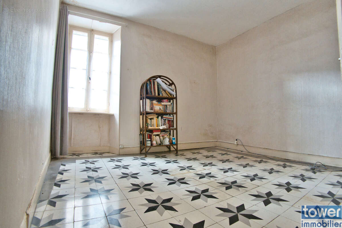 Maison à LABASTIDE-EN-VAL