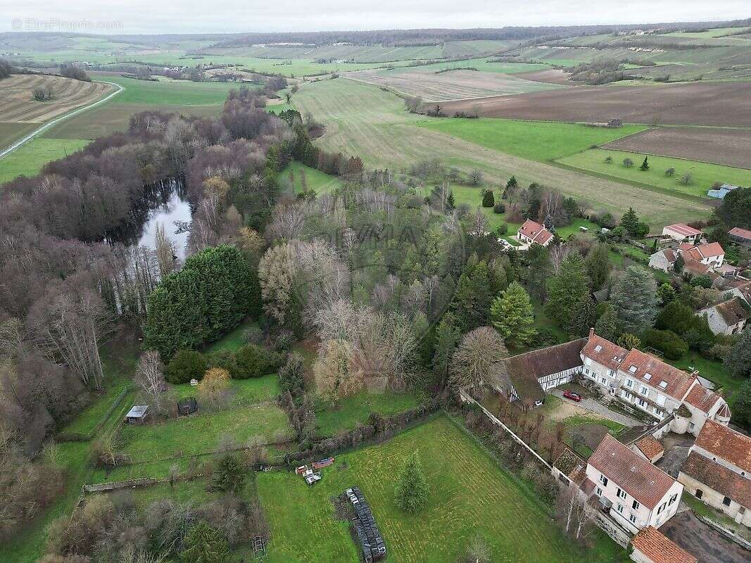 Maison à BAULNE-EN-BRIE