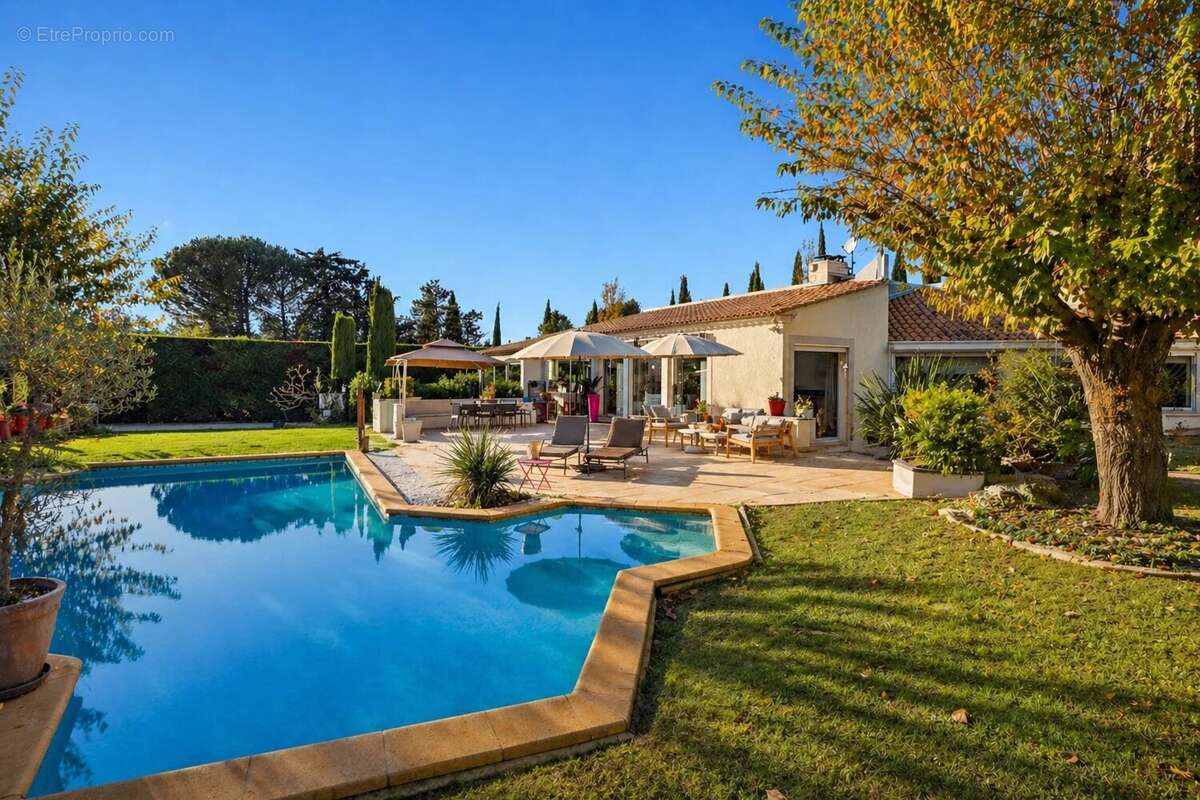 Maison à BOUC-BEL-AIR