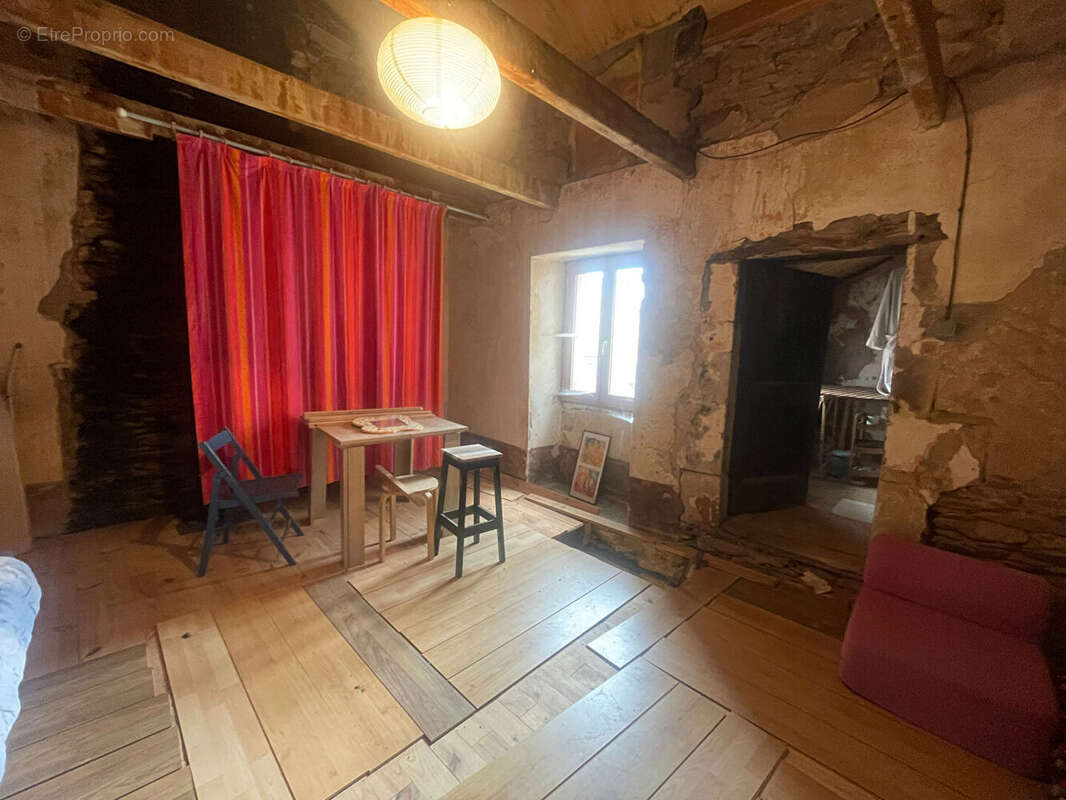 Maison à CASTELNAU-PEGAYROLS