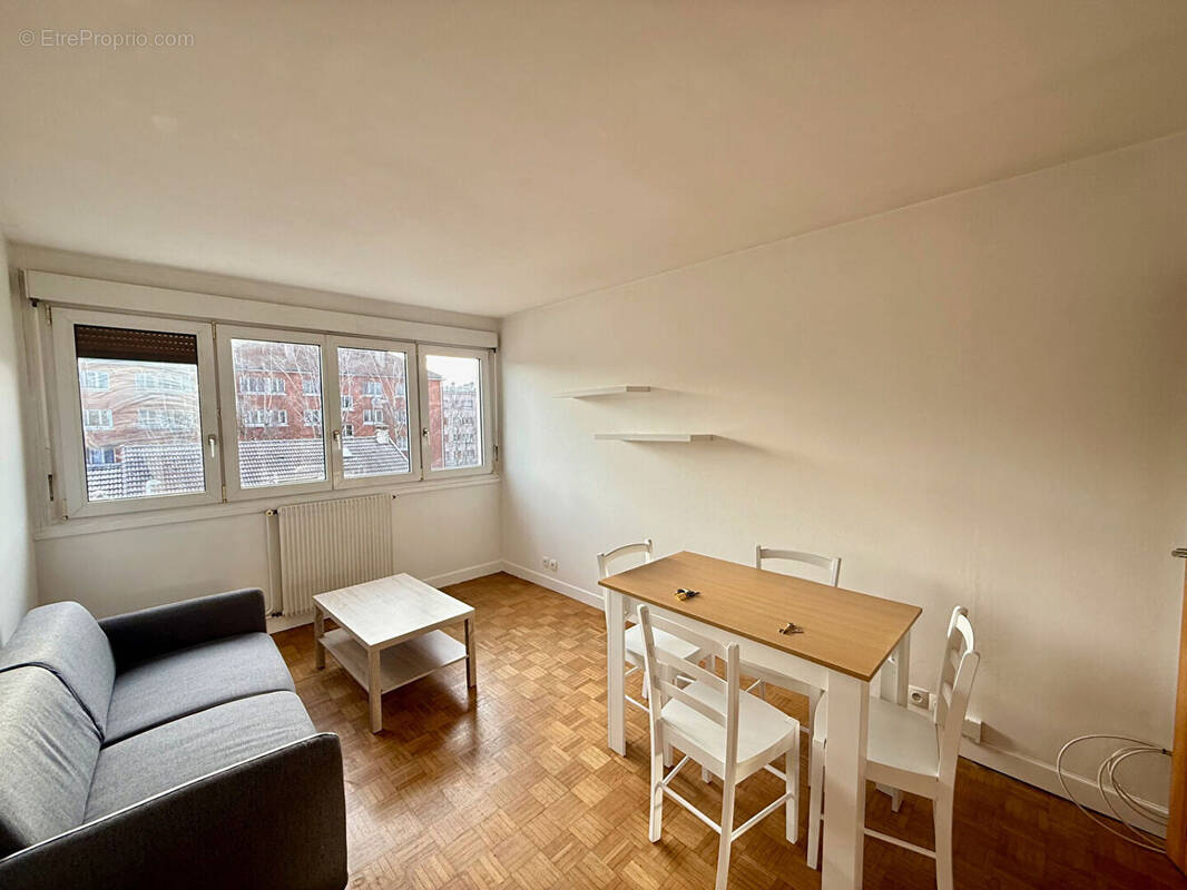 Appartement à CHATILLON